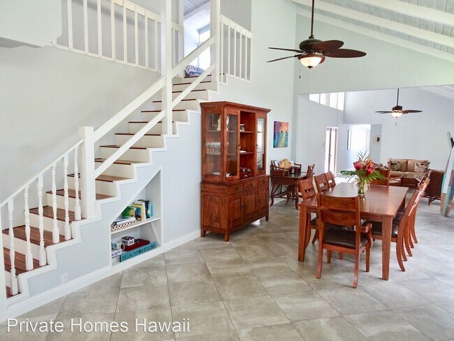 Building Photo - 5 br, 4 bath House - 427 N Kalaheo Avenue