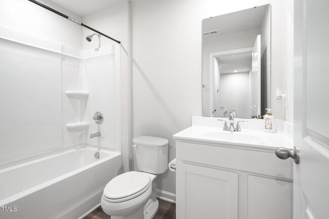 Foto del edificio - Build Equity While Leasing - Lease and Own...