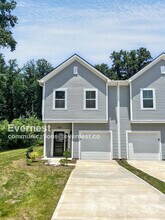 Building Photo - 630 Austin Dr