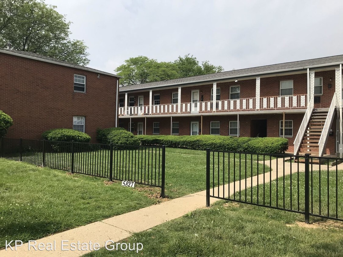 Primary Photo - 5805-5805 N Meadows Blvd