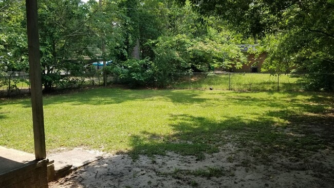 Building Photo - 3 Bedroom/1 Bath Home in Valdosta!!