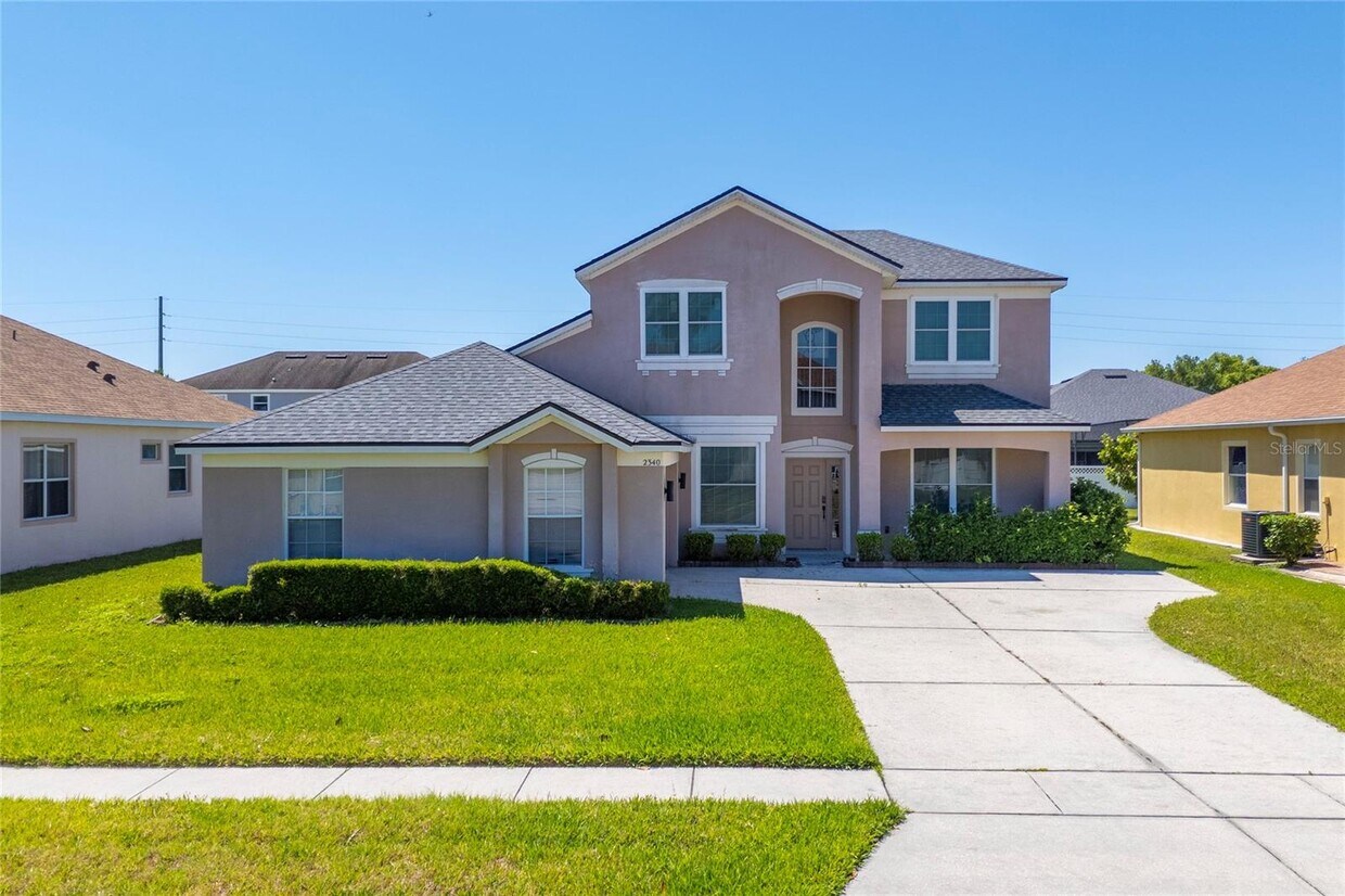 Foto principal - 2340 Hinsdale Dr