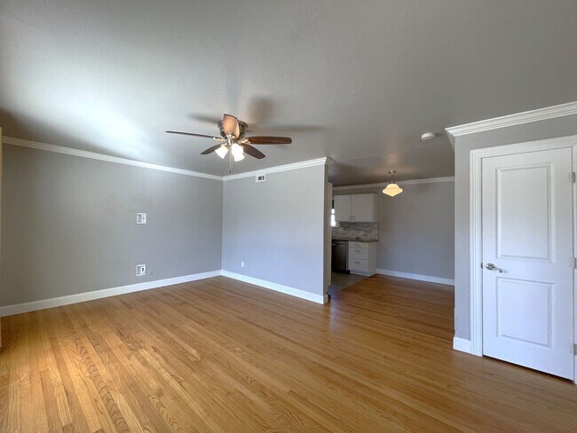 Building Photo - Gorgeous Home In OKC!