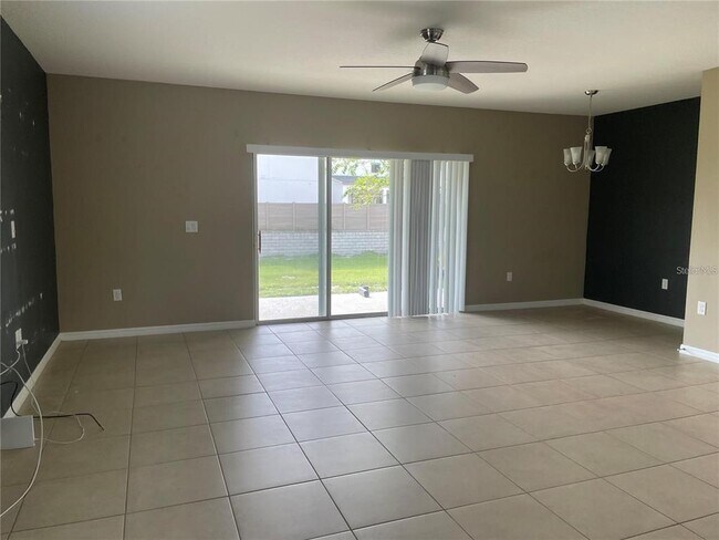 Building Photo - 224 Arbor Lakes Dr