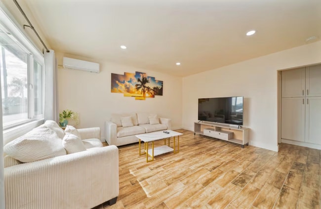 Building Photo - 0000 Adelia Ave