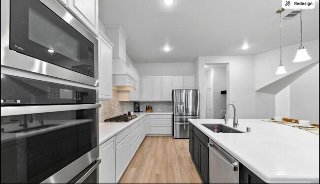 Foto del edificio - 10503 Sparkling Stream Trl