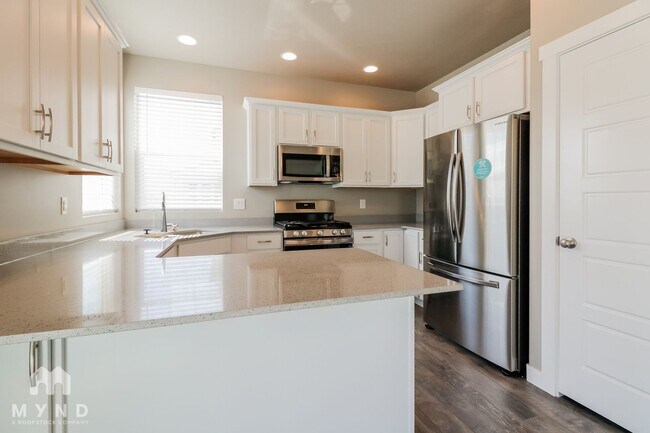 Foto del edificio - 5718 Osprey Dr