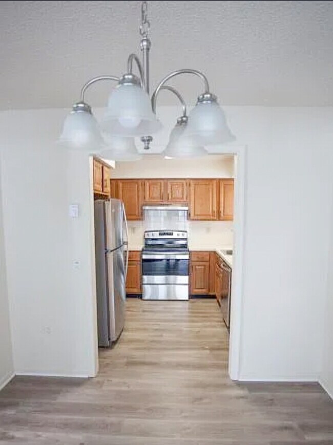 Foto del edificio - 655C Yale Way