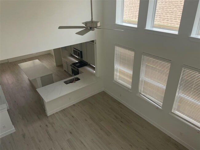 Foto del edificio - 2203 Garden Arbor Ln
