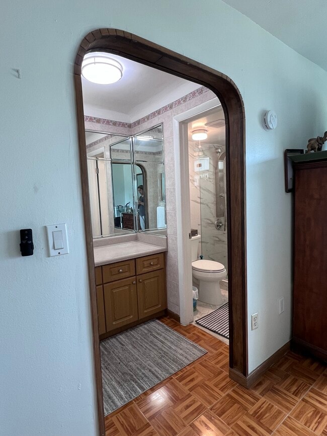 Building Photo - 10300 SW 24th St