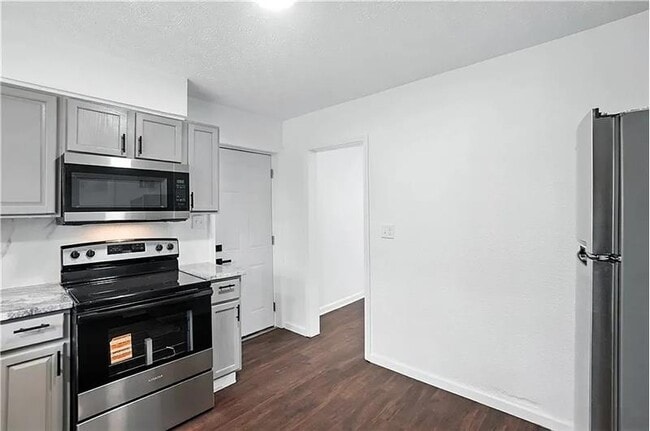 Building Photo - 4126 Kammer Ave