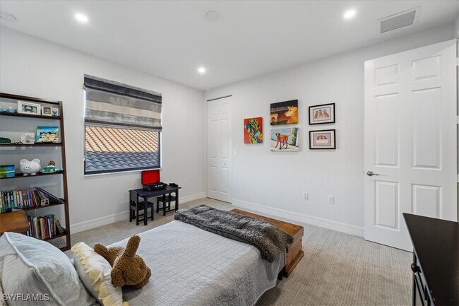 Building Photo - 13884 Luna Dr