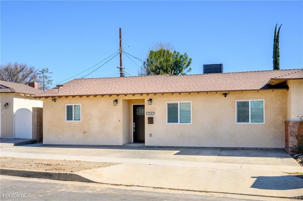 9244 Wystone Ave, Los Angeles, CA 91324 House Rental in Los Angeles