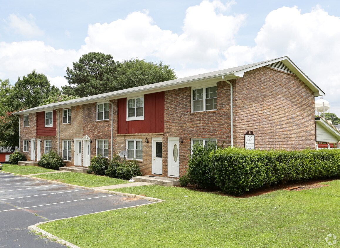Building Photo - Cedar Street Townhomes
