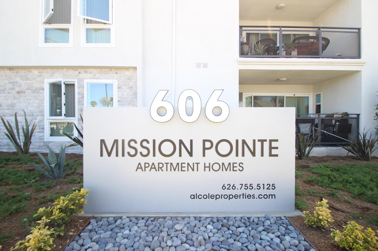 Primary Photo - Mission Pointe Apartments Homes