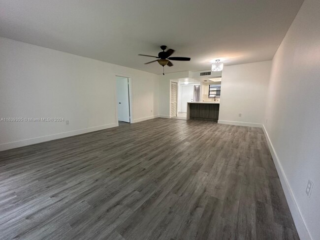 Foto del edificio - 8601 NW 34th Pl
