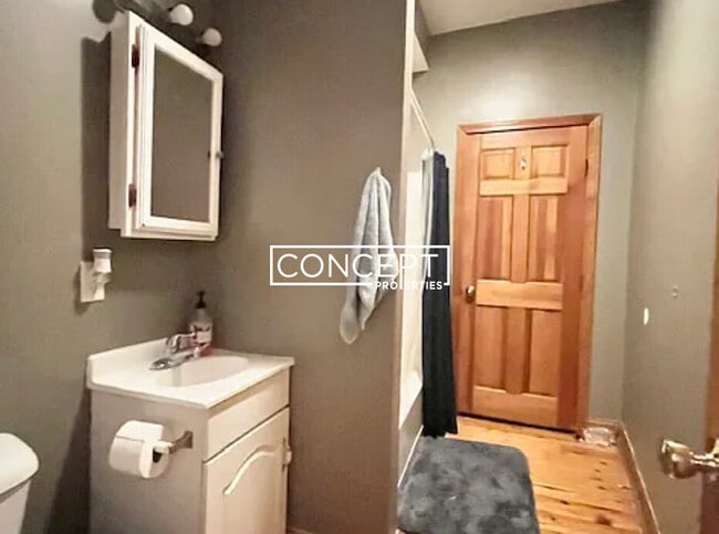 Building Photo - 11 Sewall St