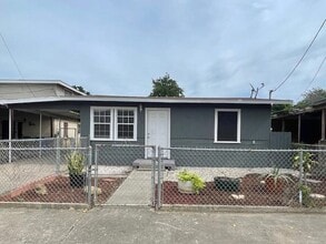 Building Photo - 4209 Springfield Ave