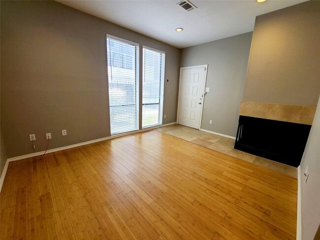 Foto del edificio - 2002 N Fitzhugh Ave