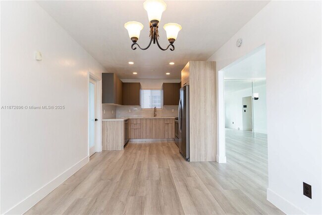 Foto del edificio - 431 NW 47th St