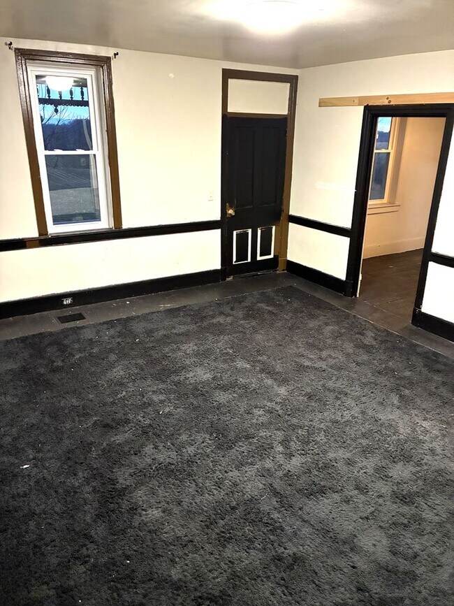 Foto del edificio - Charming 3-bedroom, 1-bath single-family home