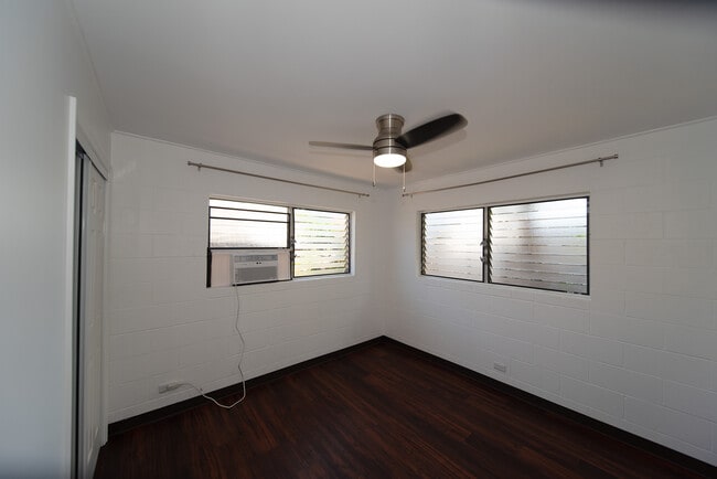 Building Photo - 98-164A Hekaha St