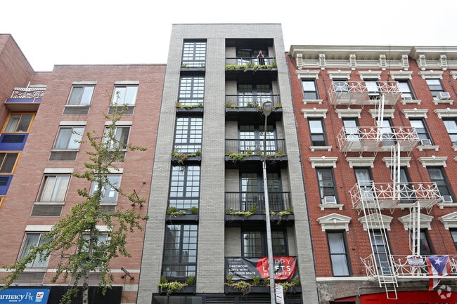 Building Photo - 26 Avenue B