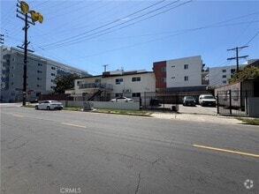 Building Photo - 1103 S Hobart Blvd