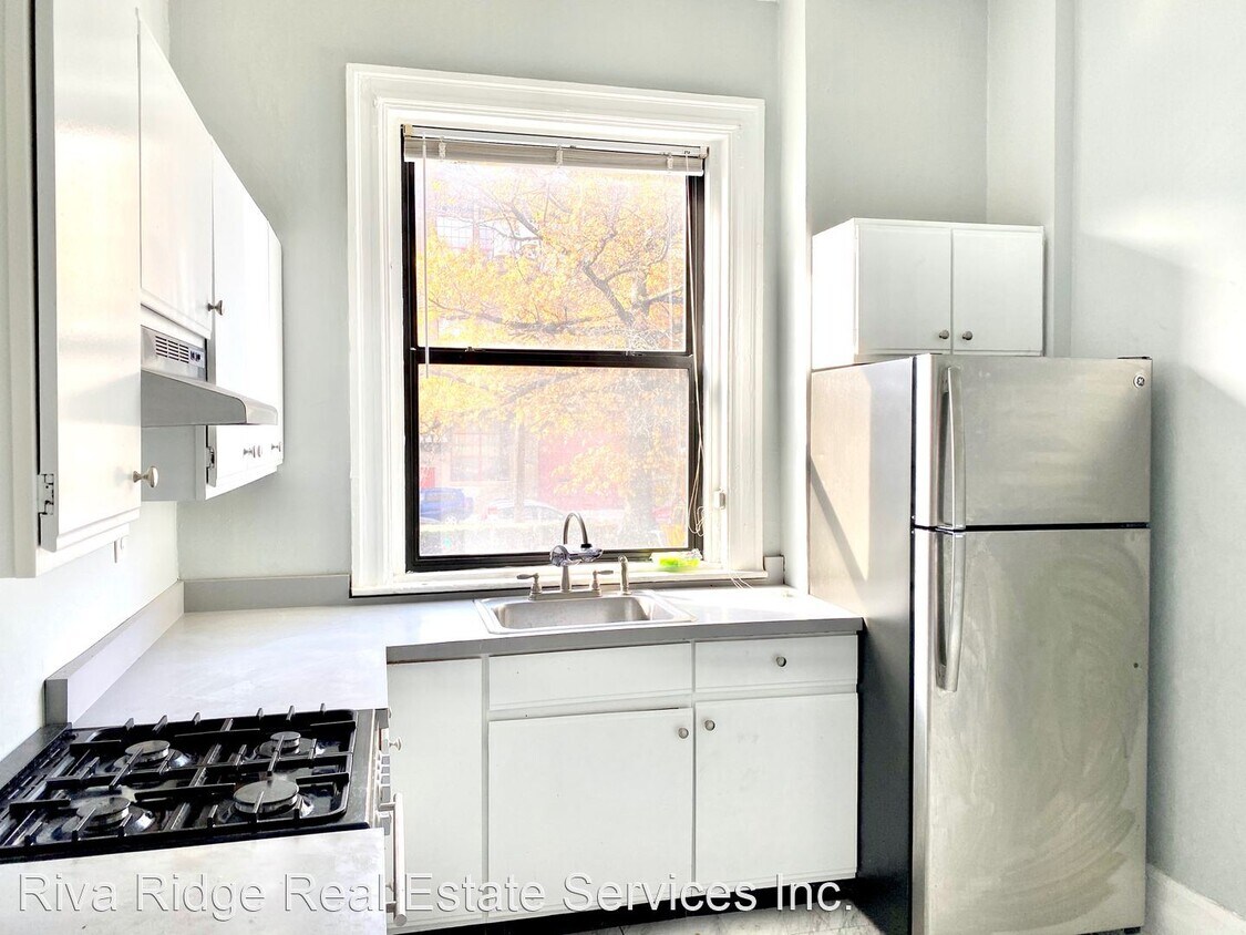 Primary Photo - 1 br, 1 bath House - 255 S Saint Clair Street
