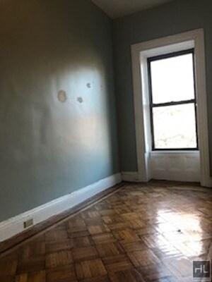 Building Photo - 420 Grand Ave