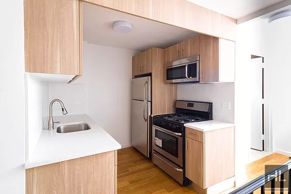 Building Photo - BUSHWICK AVENUE
