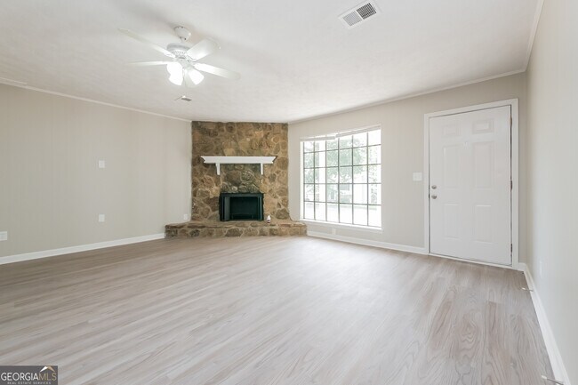 Foto del edificio - 8236 Greenmar Way