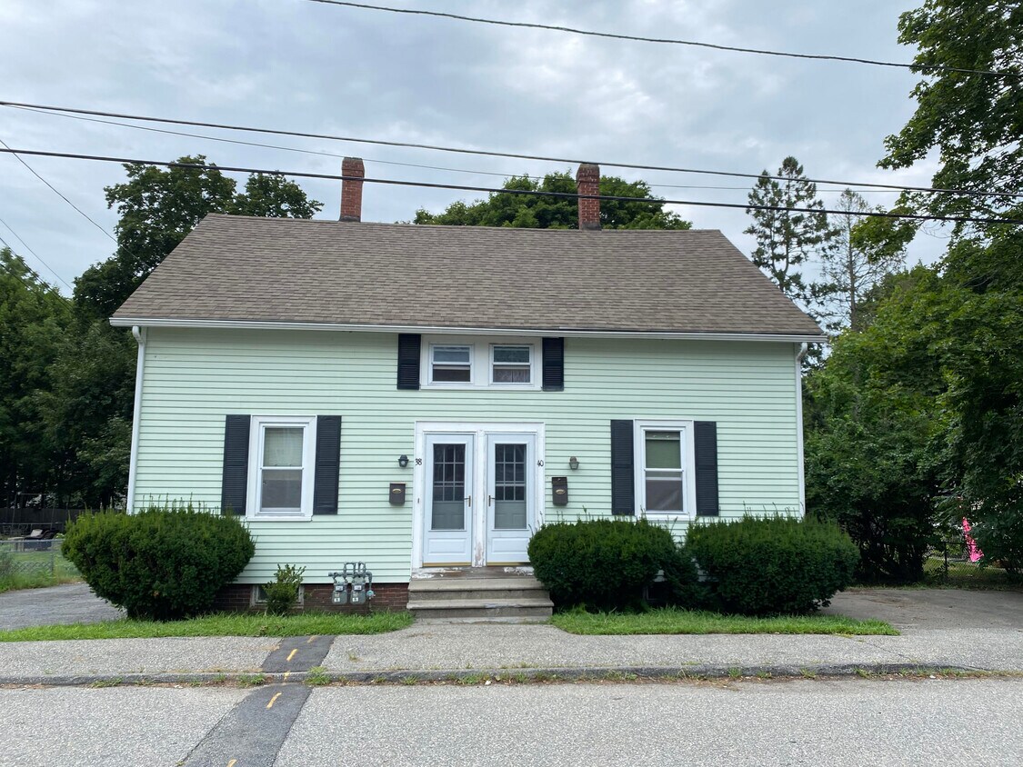 40 Pleasant St, North Andover, MA 01845 Apartments in North Andover