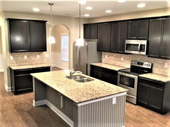 Foto del edificio - 3419 Greentree Ln