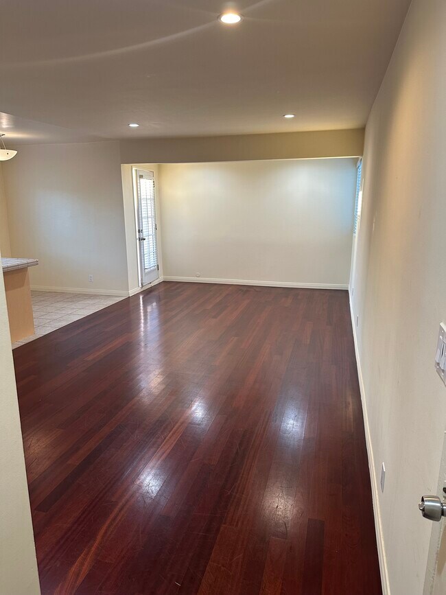 Foto del edificio - 1034 9th St