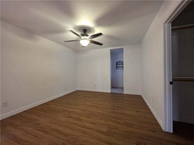 Building Photo - 1041 Citrus St