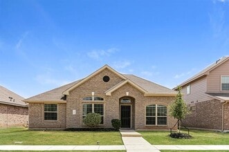 Building Photo - 1906 Jasmine Dr