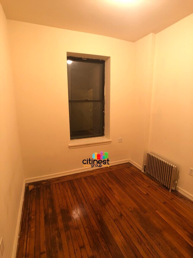 Foto del edificio - 203 Underhill Ave