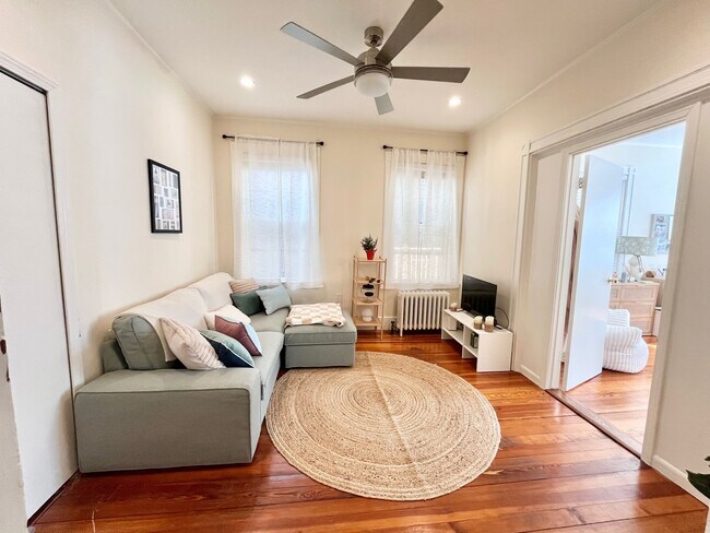 Building Photo - 73 Delle Ave