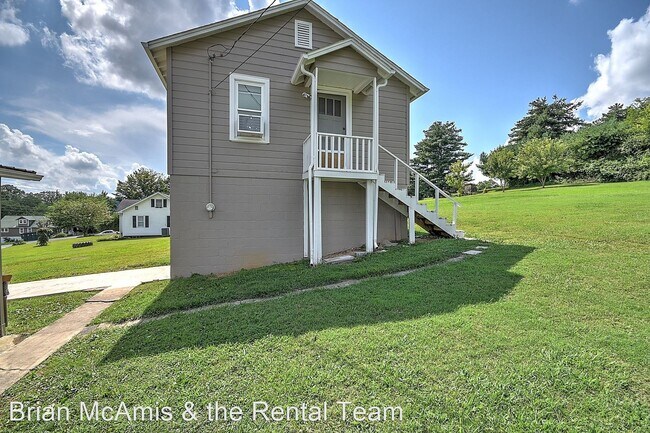 Building Photo - 1 br, 1 bath House - 508-B S McKee St