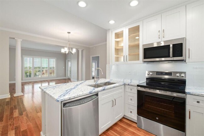 Foto del edificio - 2305 Edgewater Dr