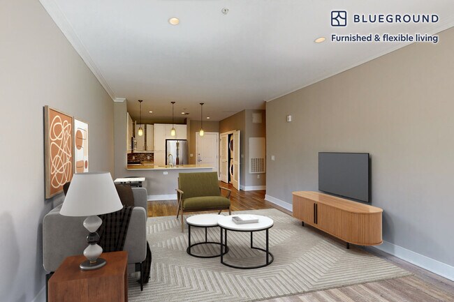 Foto del edificio - 240 E Shore Rd