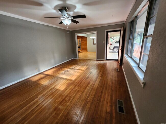 Foto del edificio - 3720 Idlewild Ave