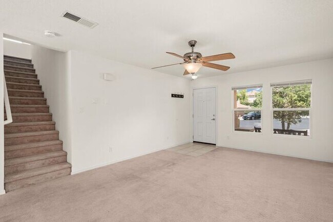Foto del edificio - Beautiful home in NE Heights!
