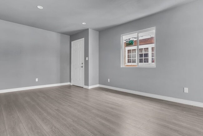 Photo - 1517 East L Street Apartment