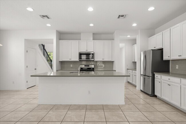 Building Photo - 14154 Shocklach Dr