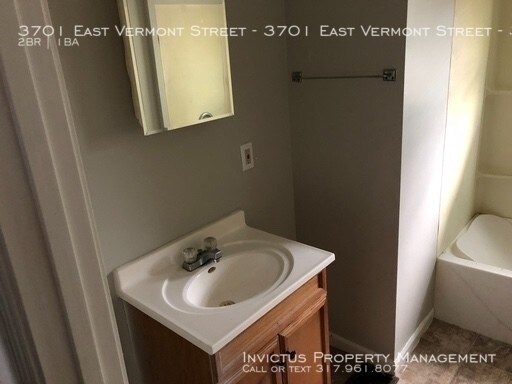 Foto del edificio - Move in Special!!!