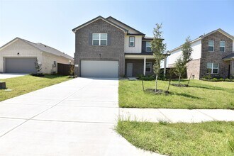 Building Photo - 21650 Cottage Ln