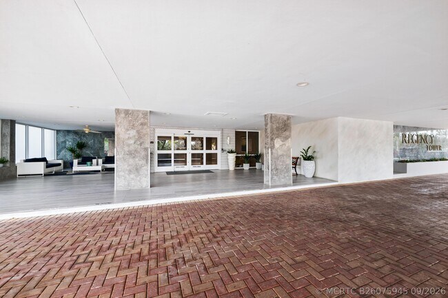 Foto del edificio - 3850 Galt Ocean Dr