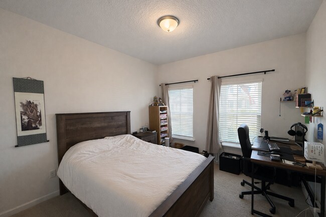 Foto del edificio - 268 Twilight Ln